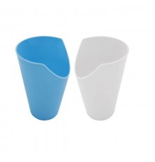 Mug with a cut-out