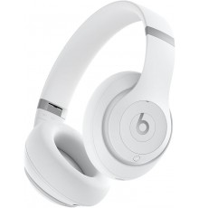 Beats Studio Pro bezvadu austiņas, baltas