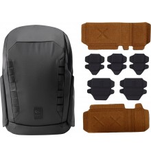 Gomatic Peter McKinnon Everyday Daypack camera backpack with organizer
